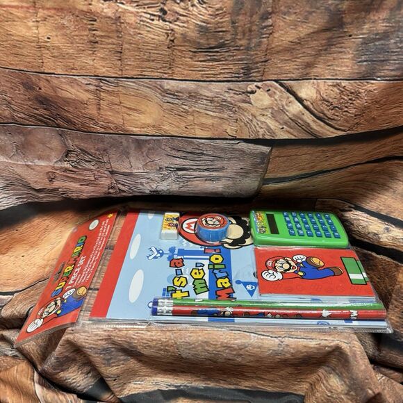 Nintendo Super Mario School Supply 7 Piece Stationery Set Calculator Pencils Pad - Picture 3 of 6